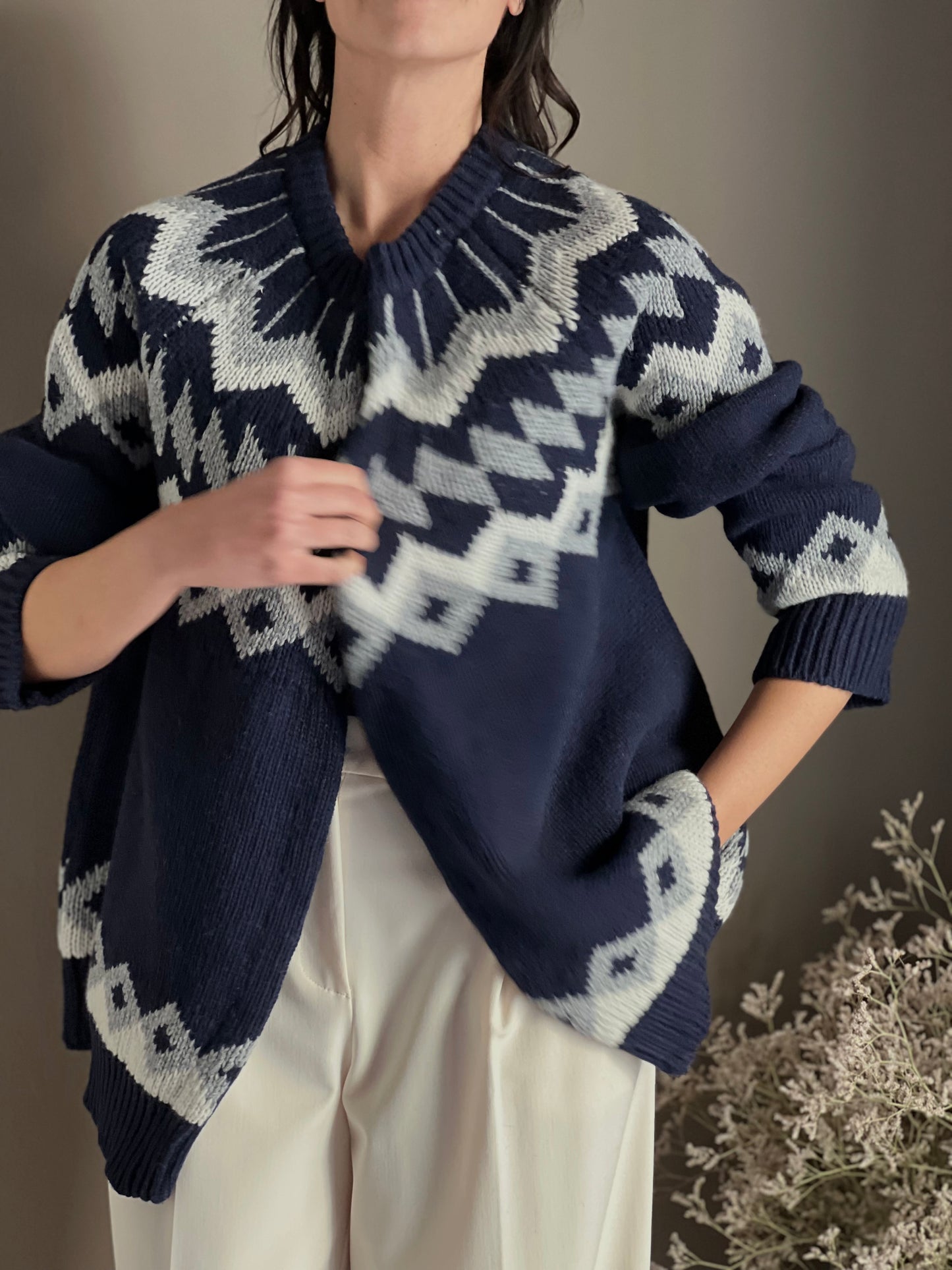 Cardigan in lana con lavorazione nordica blue