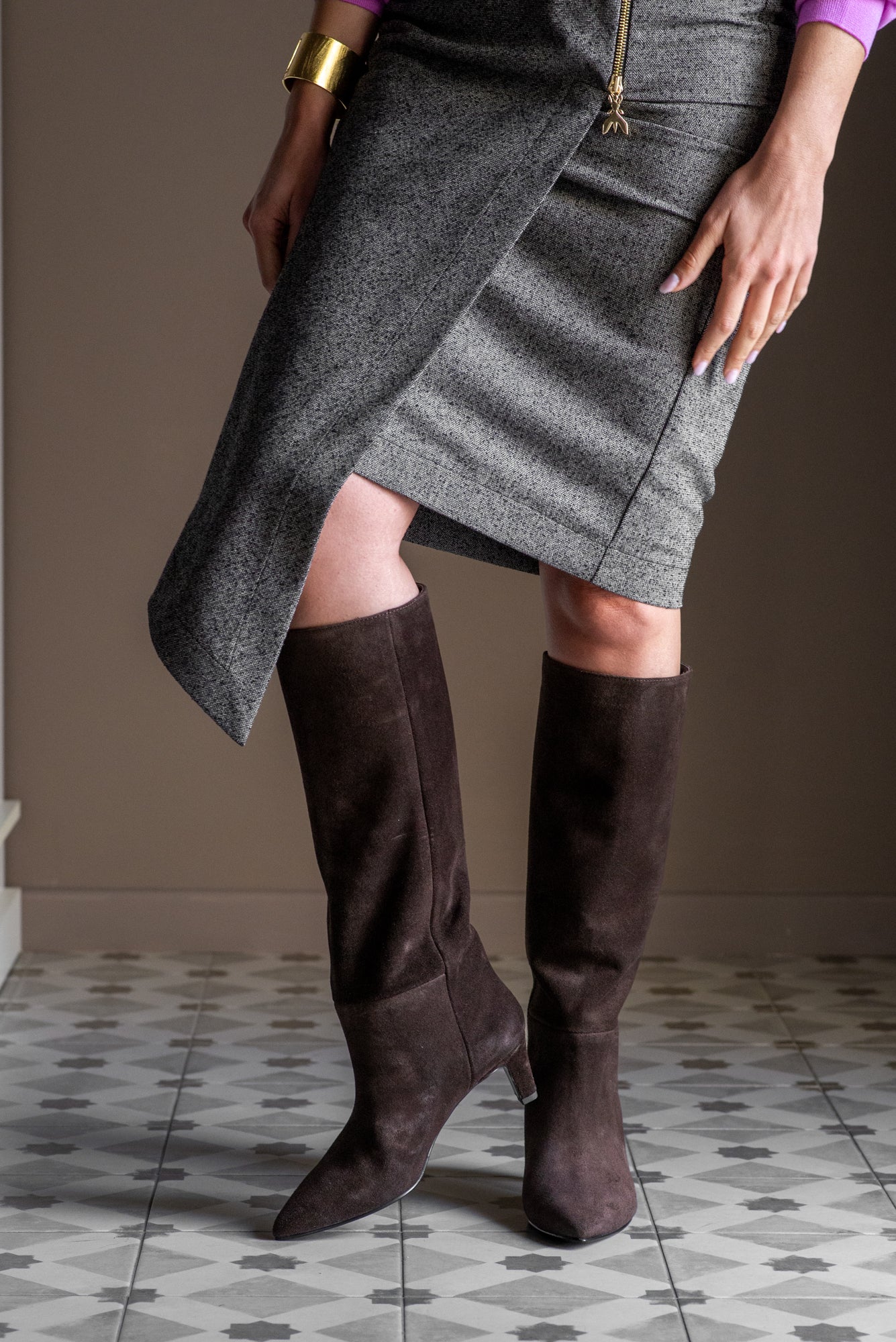 Stivale in Camoscio con Tacco – Via Roma 15