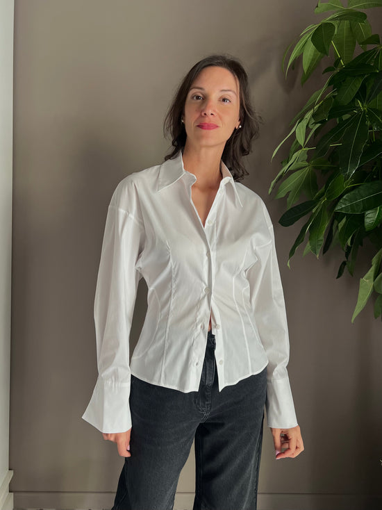 Camicia in cotone con spalla morbida