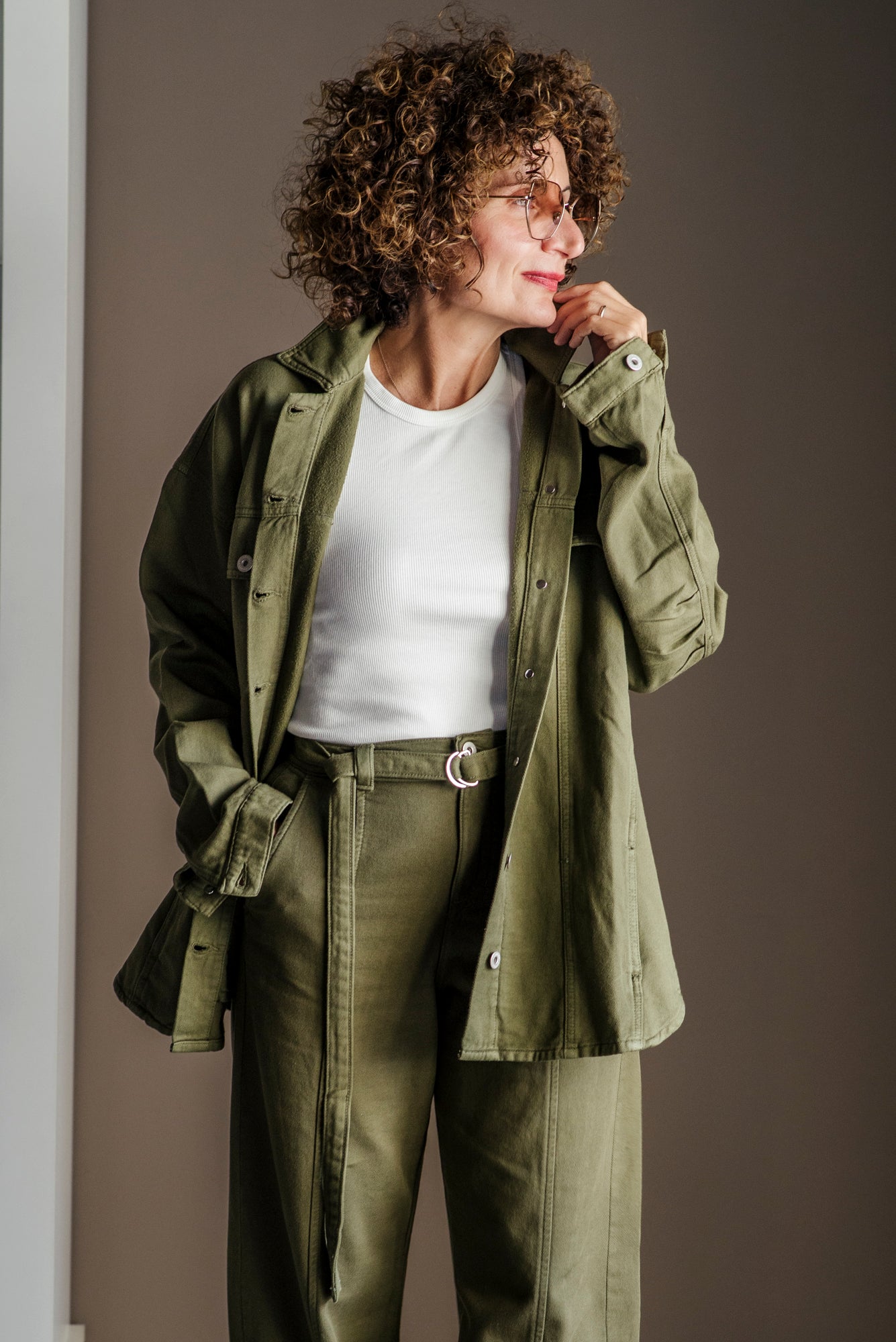 Pantalone utilitarian in cotone verde militare