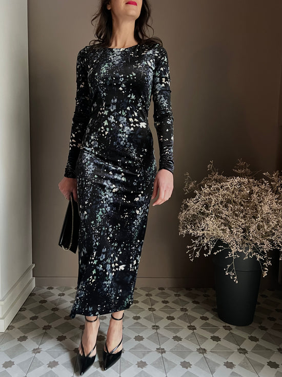 Abito lungo in micro fantasia in velluto