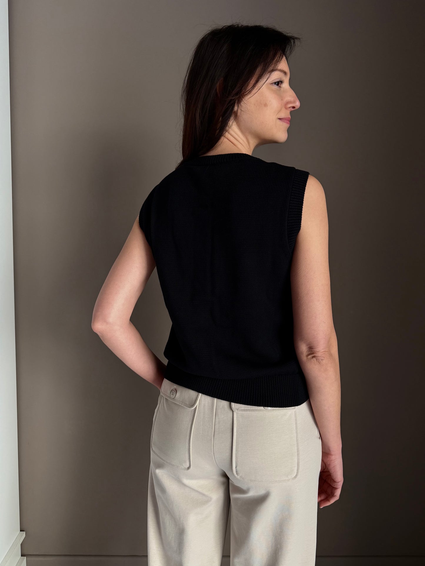 Gilet con taschini in cotone