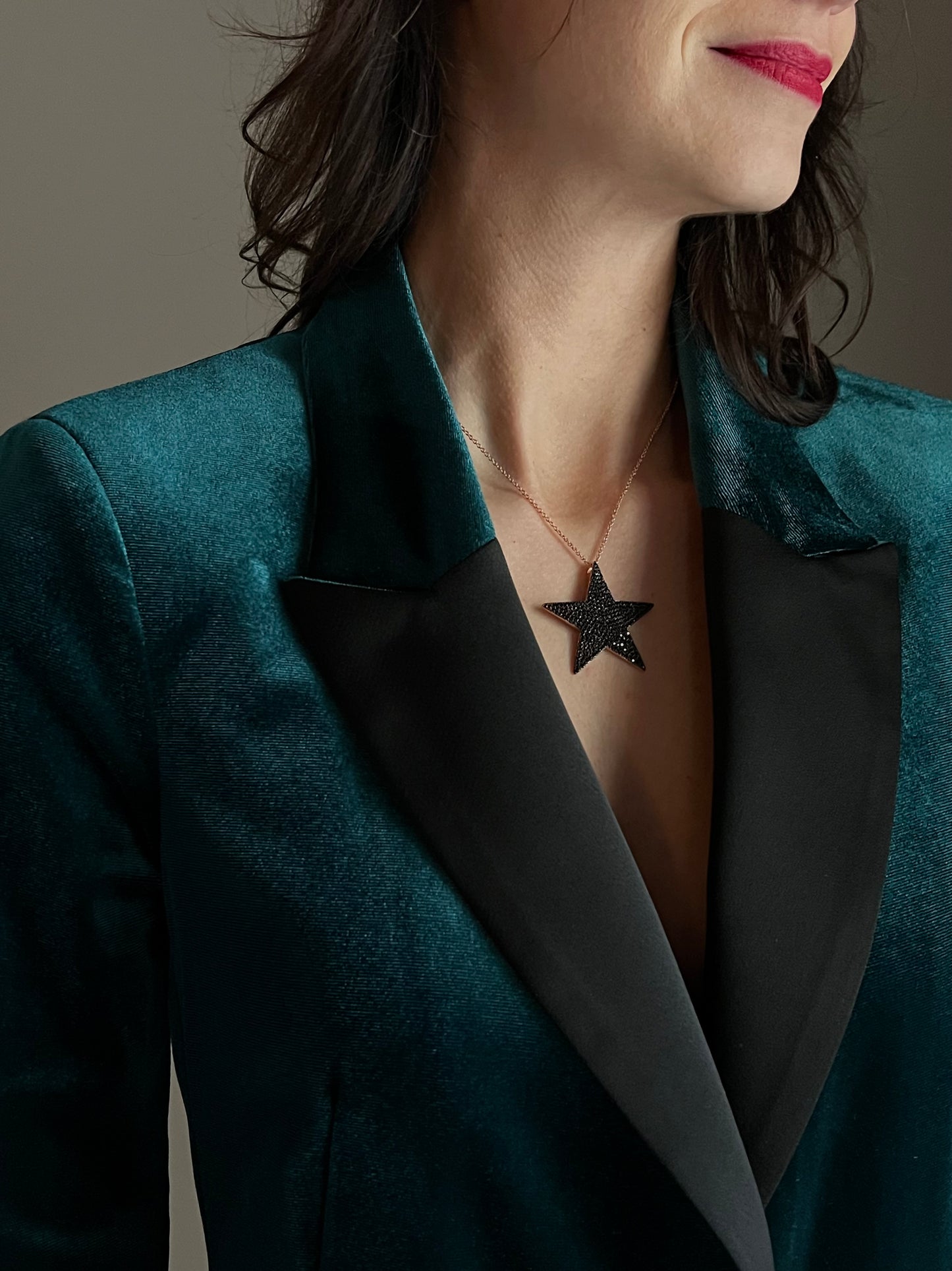 Giacca in velluto Gree con rever a contrasto