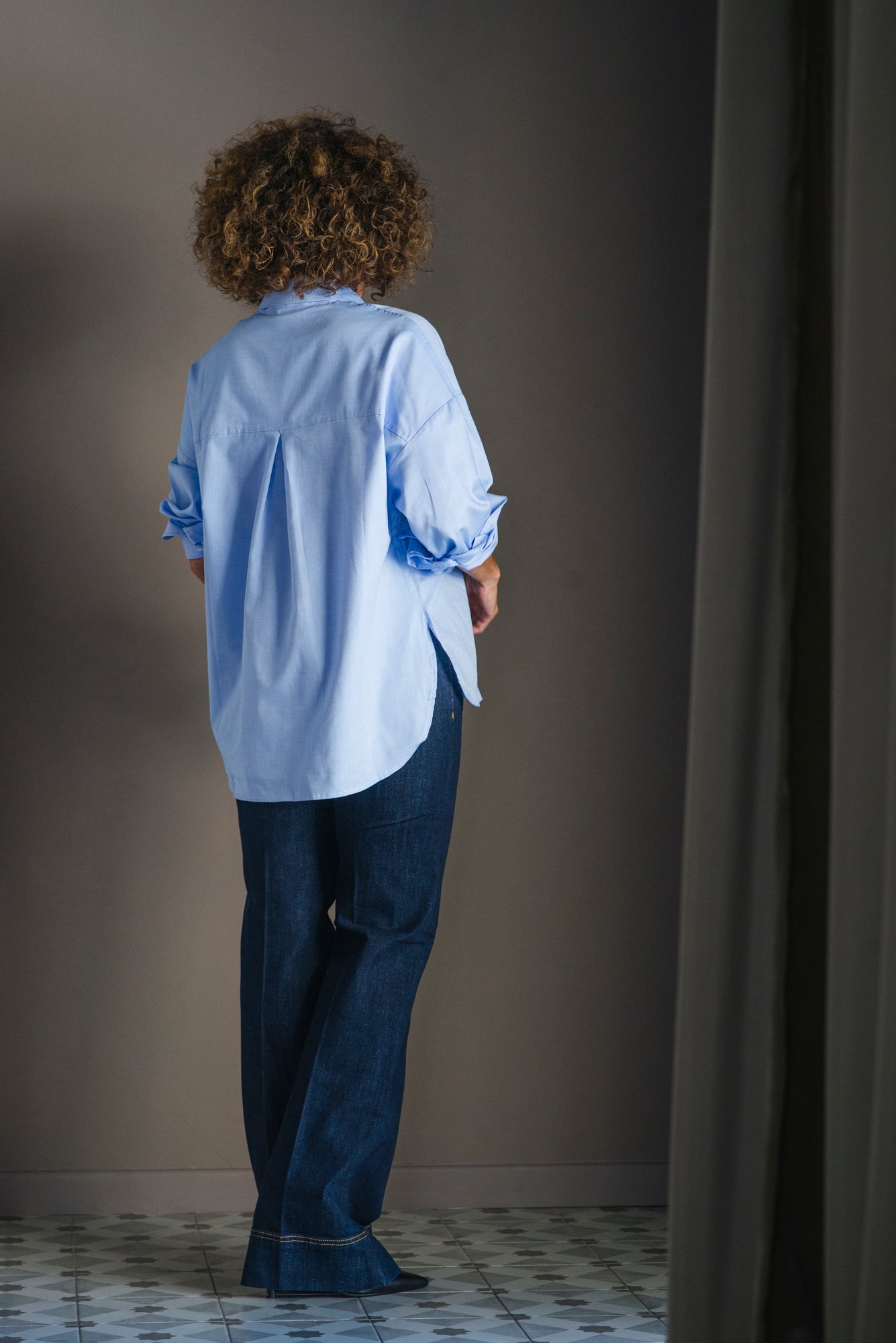 Camicia in cotone Oxford con collo scultoreo