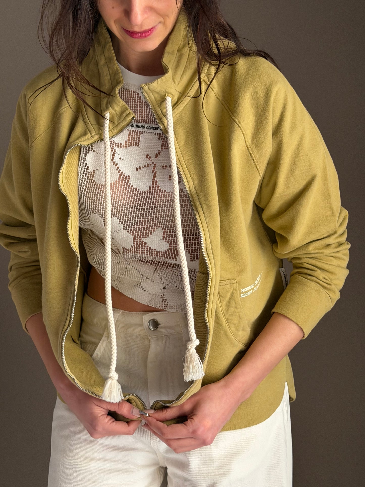 Felpa asimmetrica con zip
