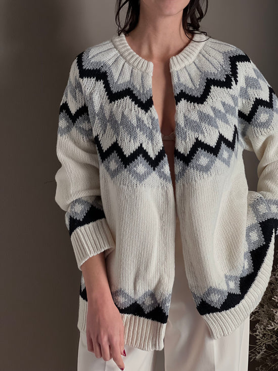 Cardigan in lana con lavorazione nordica