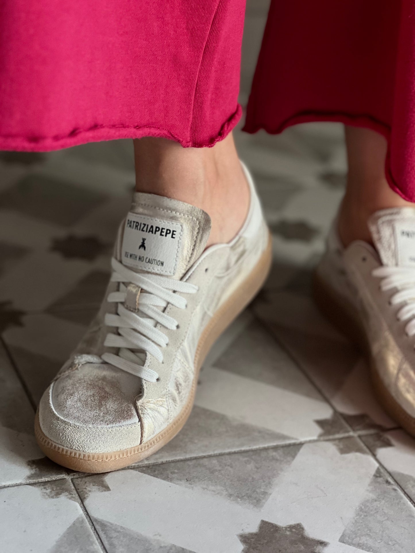 Sneakers in nappa sfumata Gold