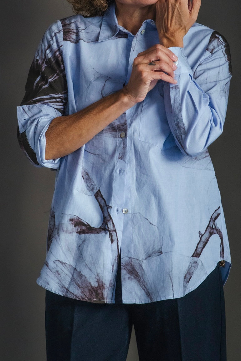 Camicia in cotone con stampa aerografo