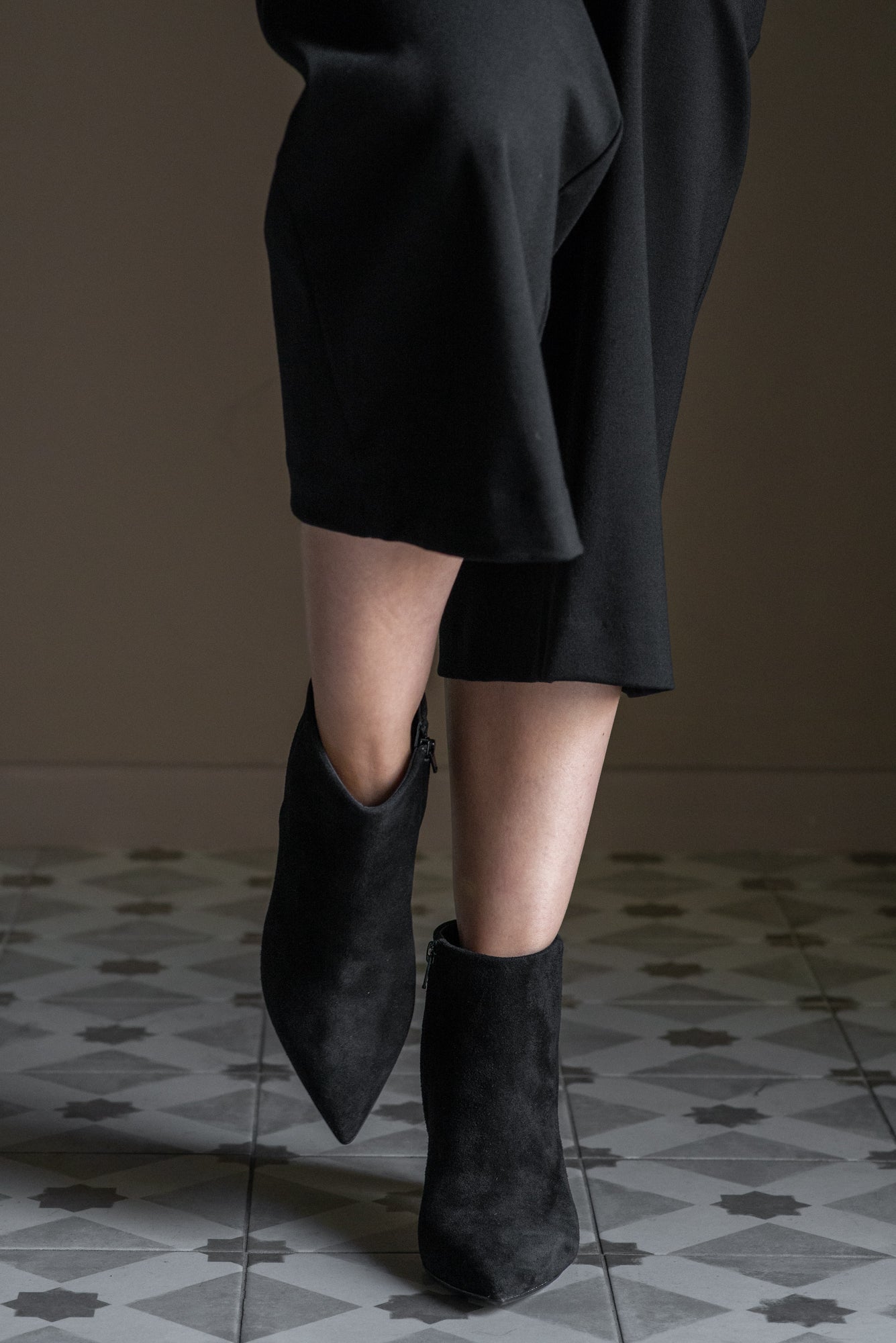 Stivaletto in camoscio Anna F nero