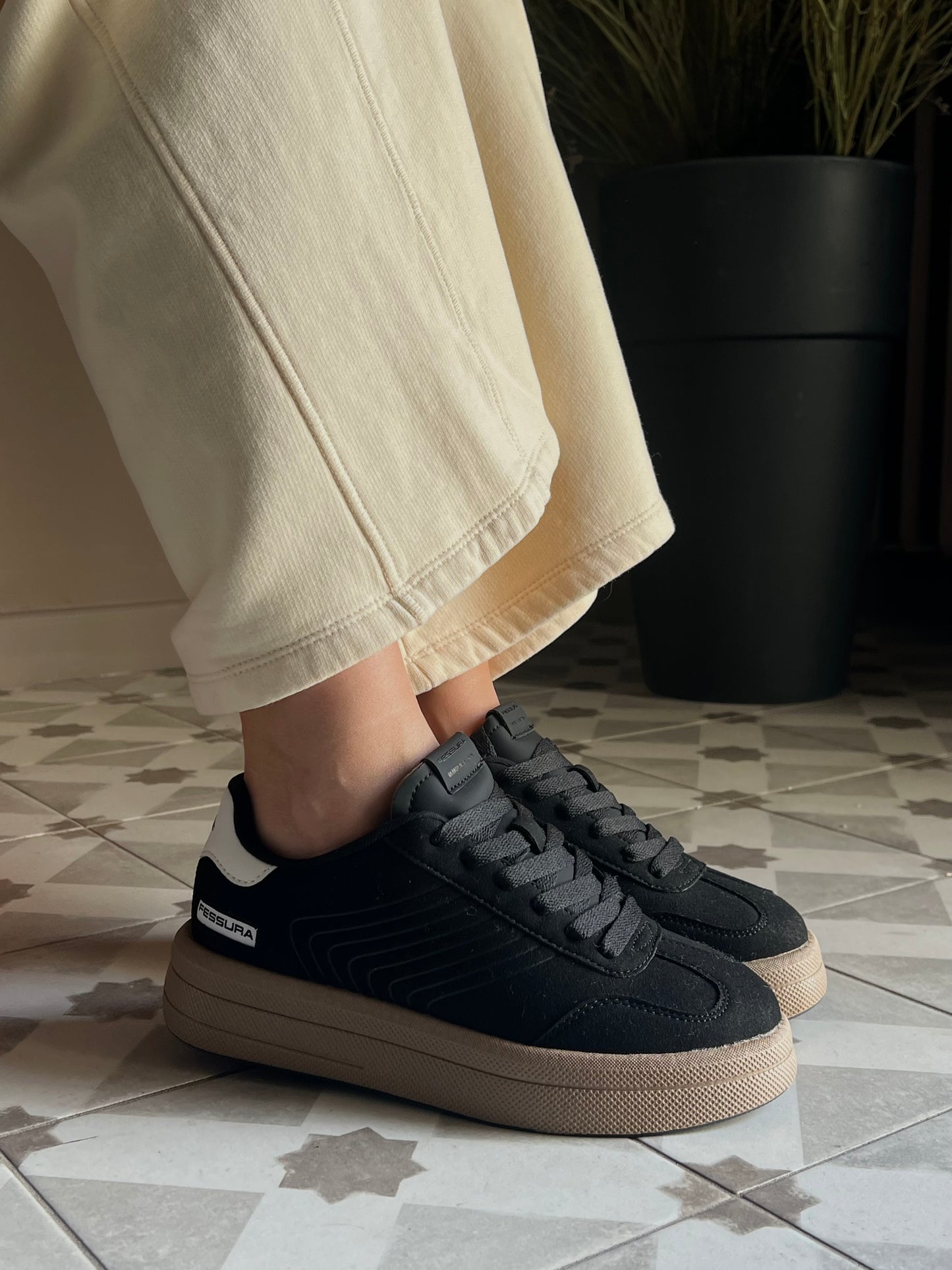 Sneakers Fessura con platform