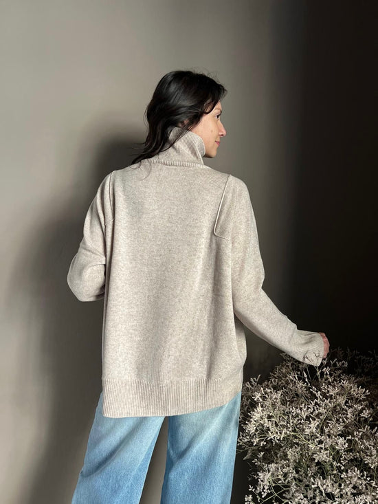 Maglia collo alto in lana e Cashemire beige