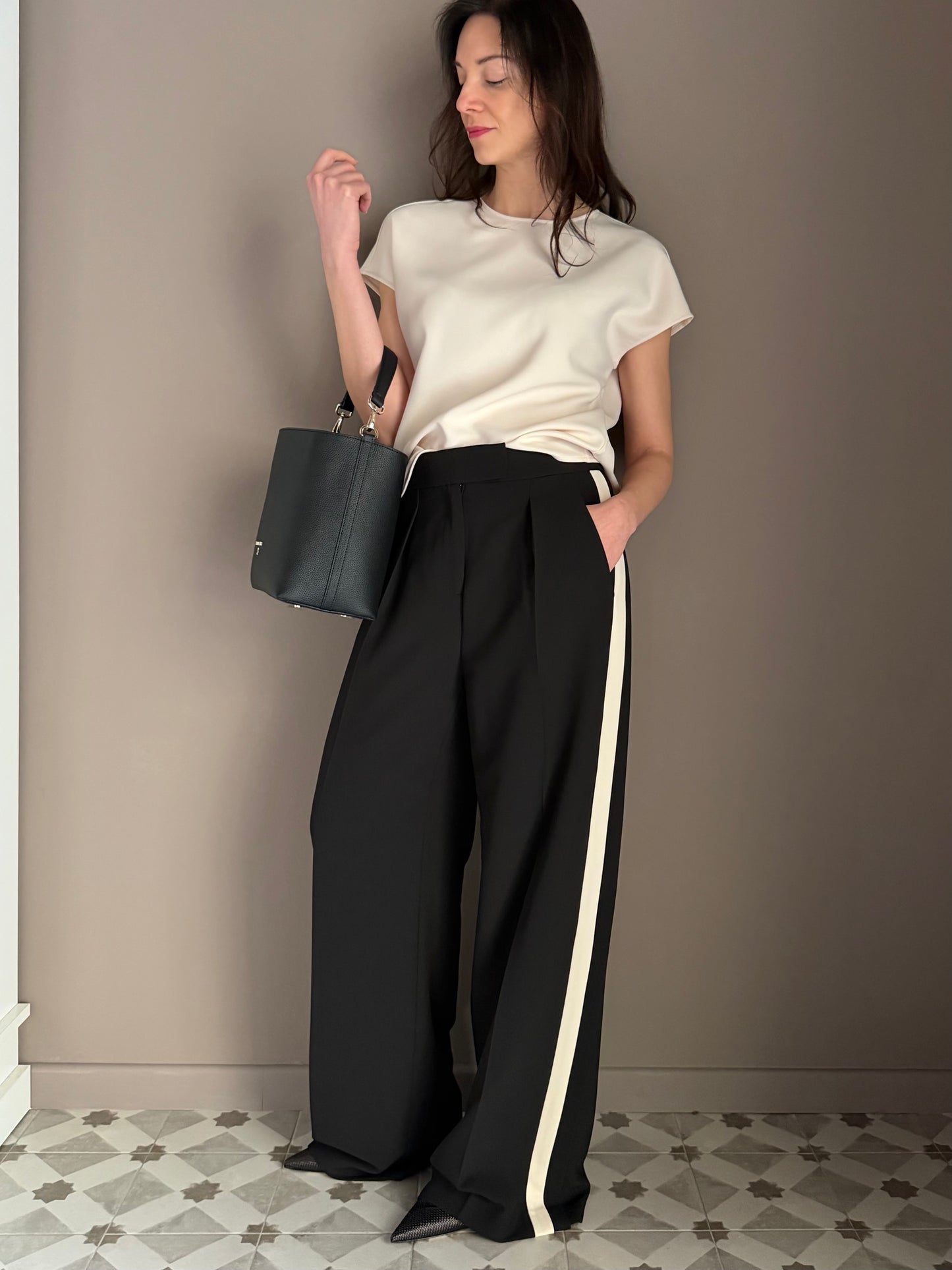 Blusa minimal chic Warm Ivory