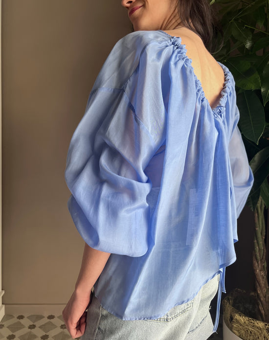 Blusa in cotone garzato scollatura sulla schiena Sky
