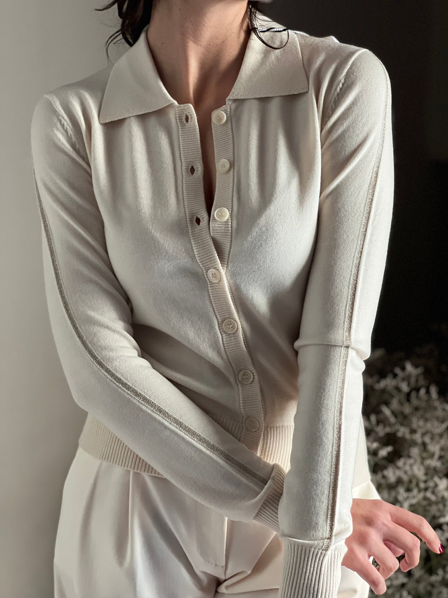 Cardigan in lana con collo a polo