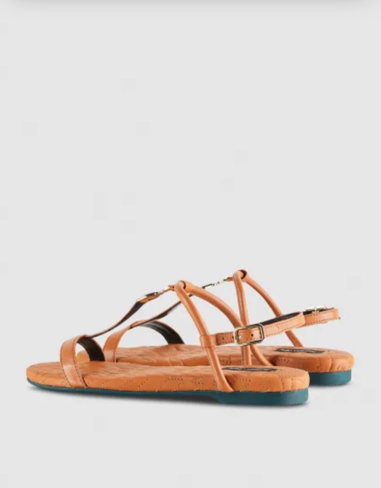 Sandalo flat in pelle tinta cuoio