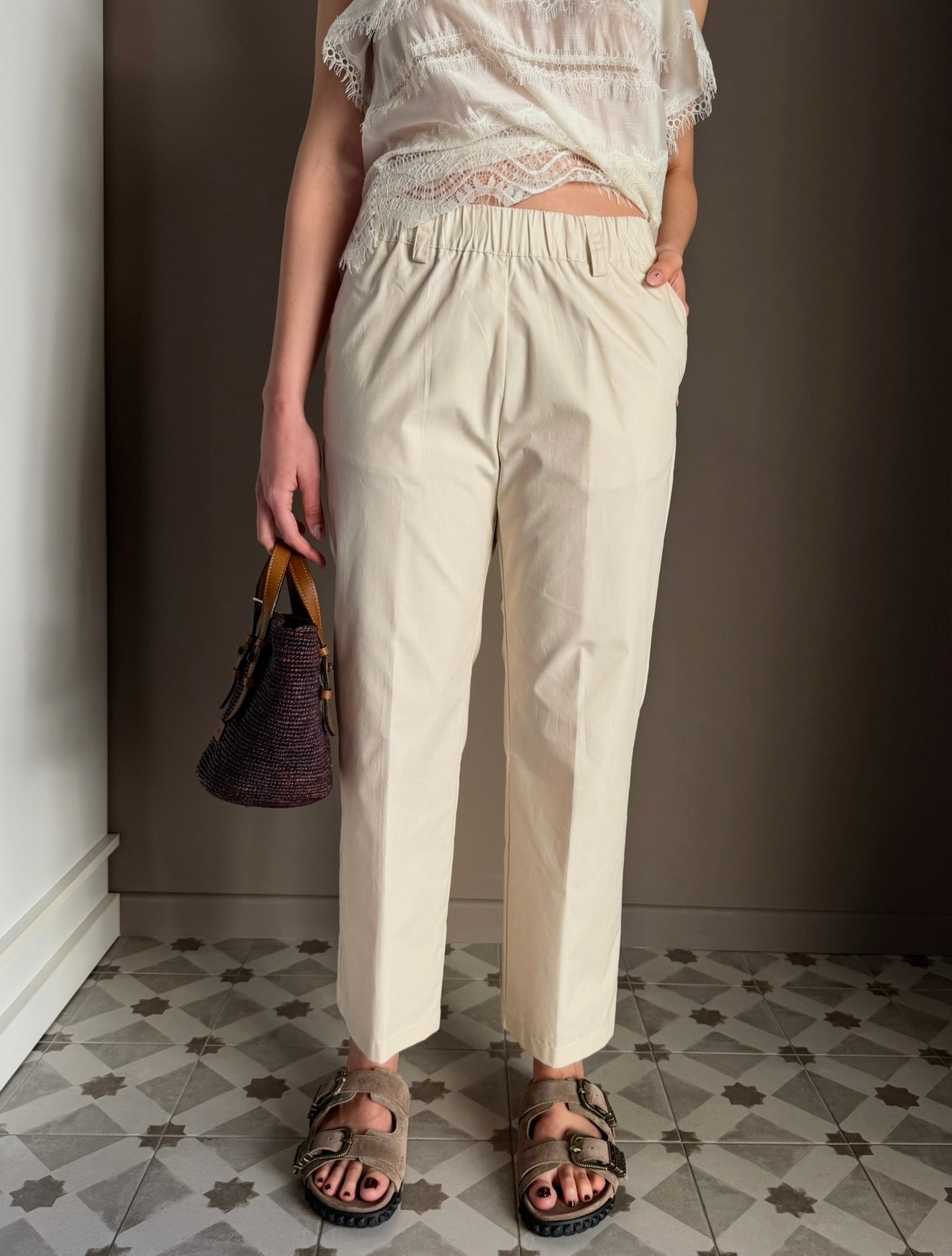 Pantalone in popeline con elastico Butt
