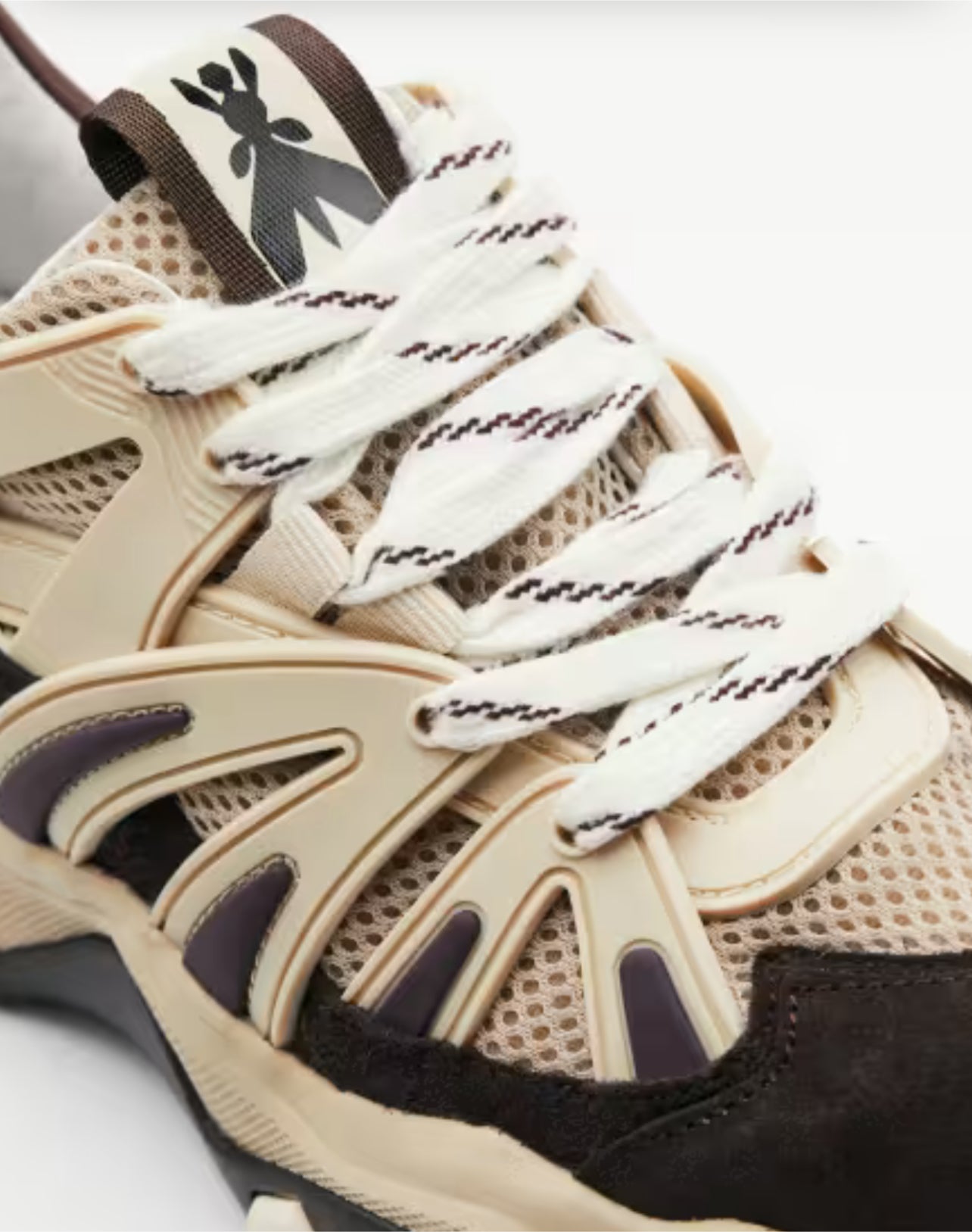 Sneakers running in pelle