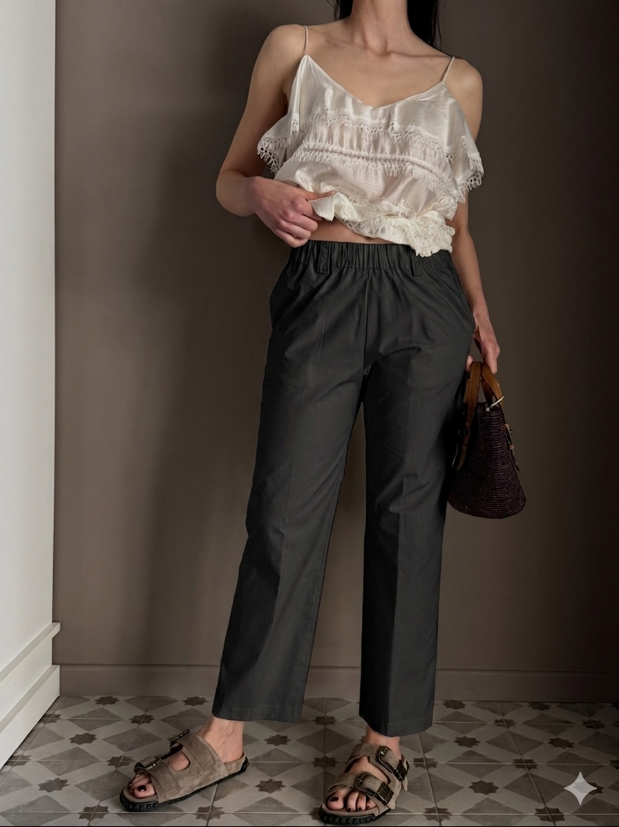 Pantalone in popeline con elastico nero